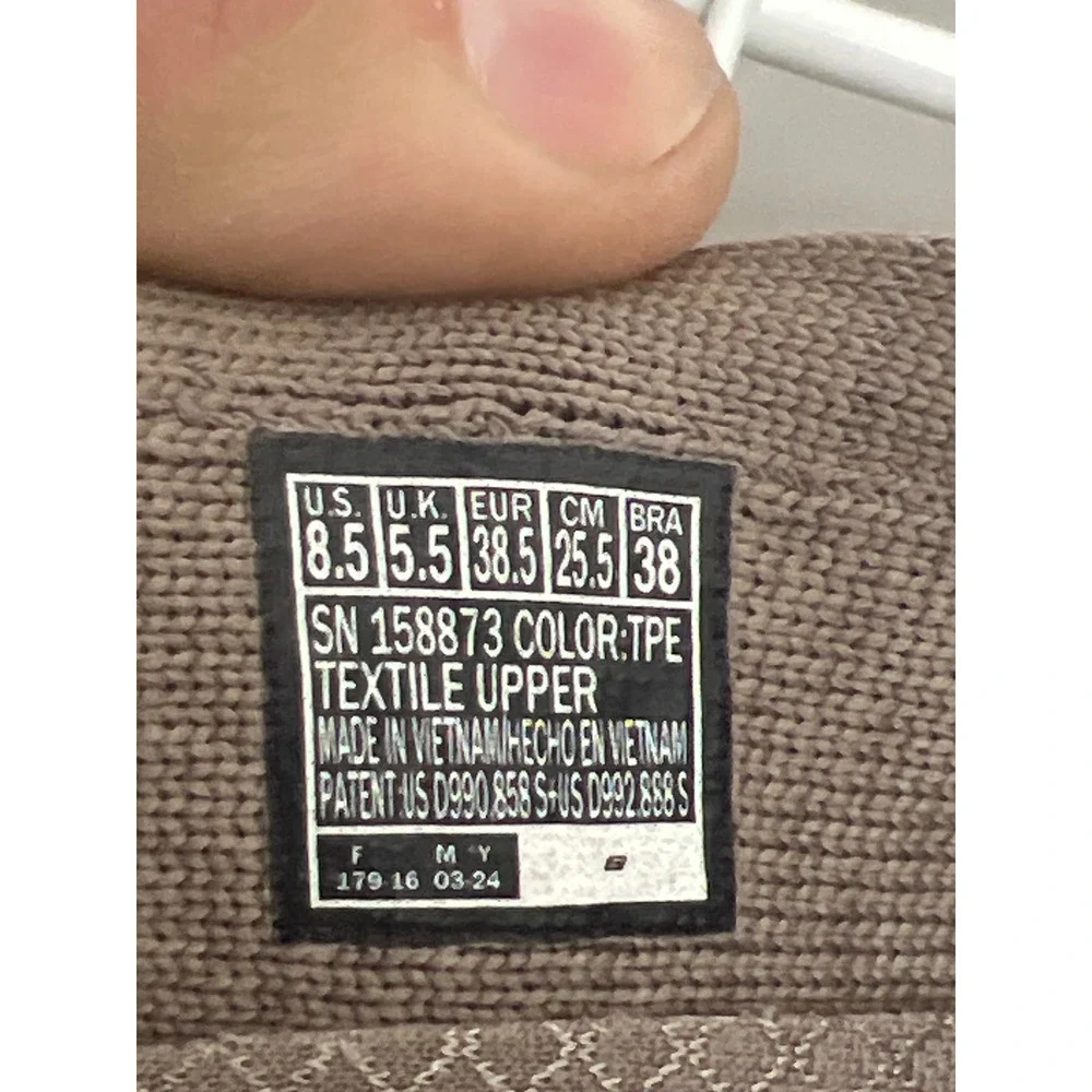 Skechers Hands Free Slip-ins Taupe Knit Sneakers 158873 Womens 8.5 NEW - Picture 6 of 7